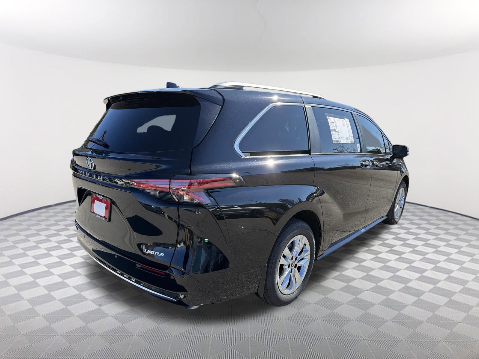 New 2026 Toyota Sienna Limited image 7