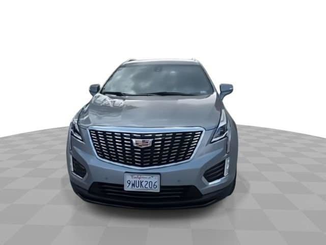 New 2025 Cadillac XT5 Luxury FWD image 3