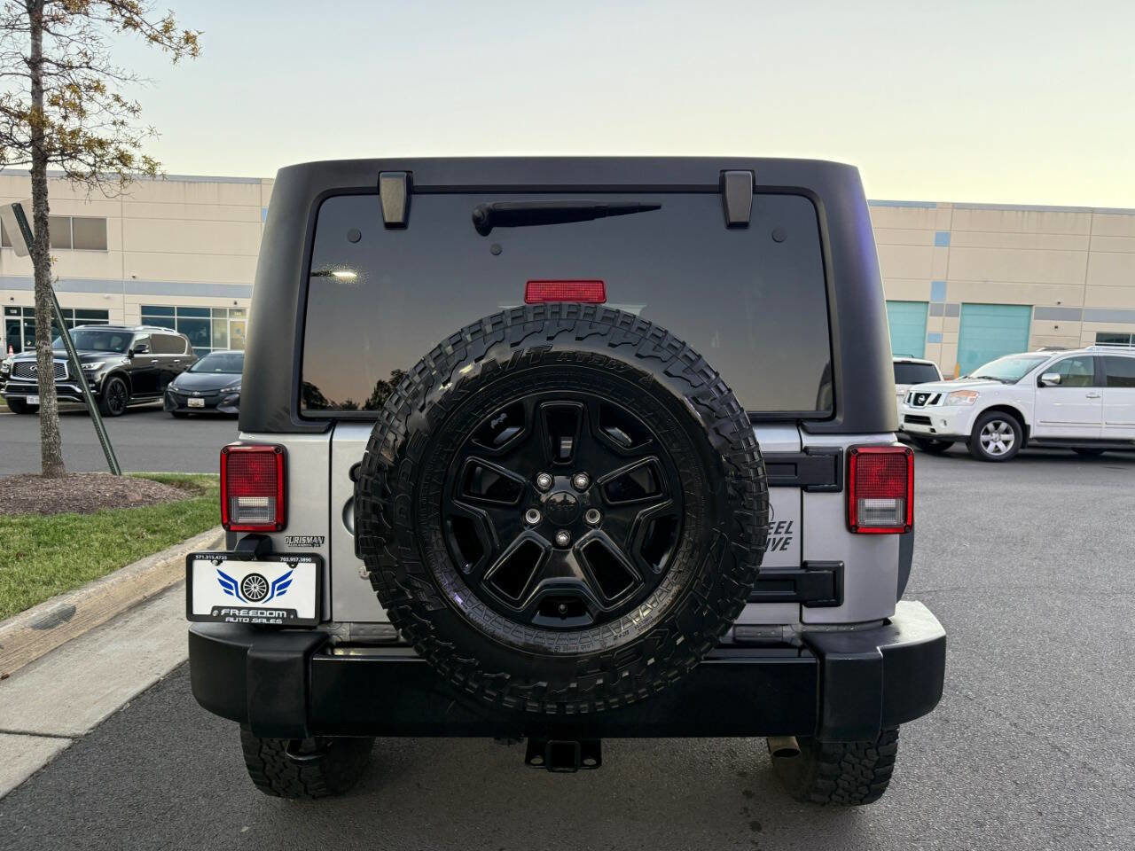 Used 2016 Jeep Wrangler Unlimited Sport image 10