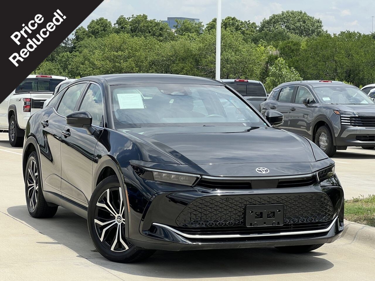 Used 2024 Toyota Crown AWD/4WD video 1