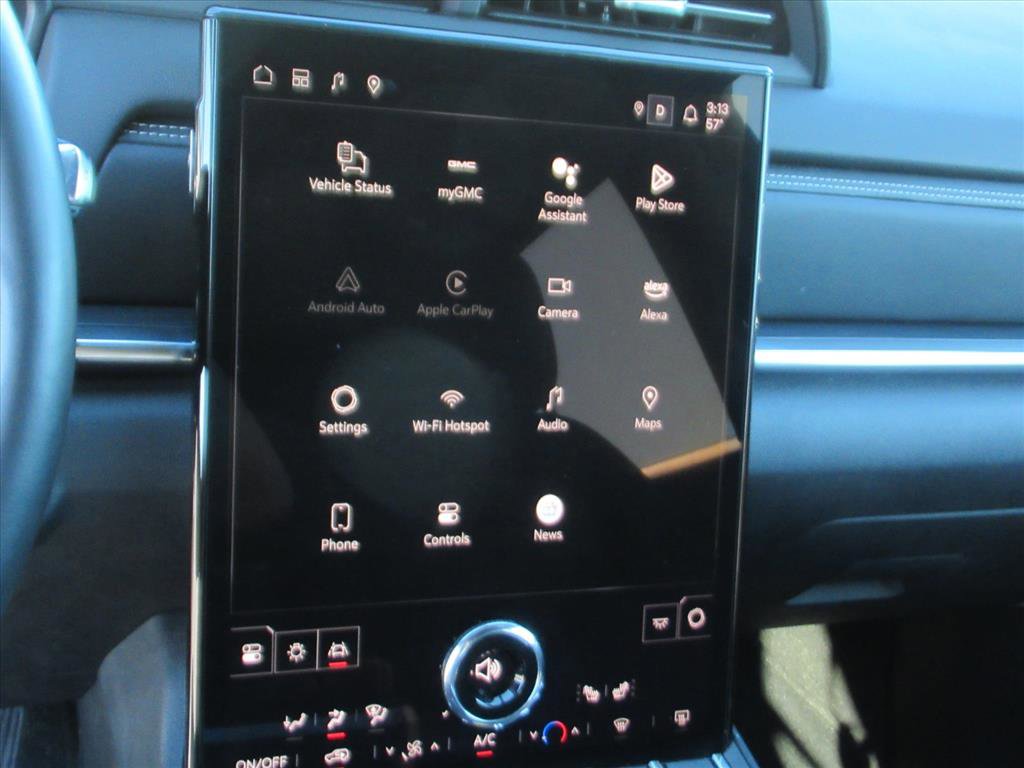 Used 2025 GMC Terrain Elevation image 22