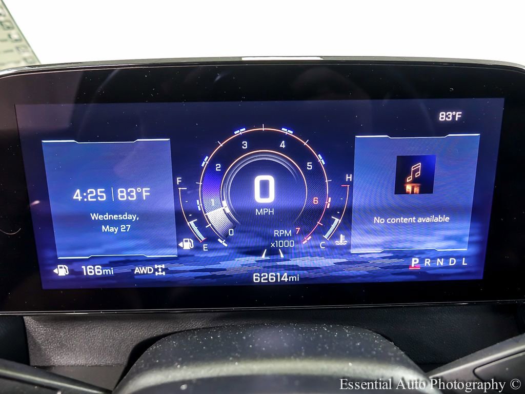 Used 2025 Chevrolet Traverse LT AWD/4WD image 14