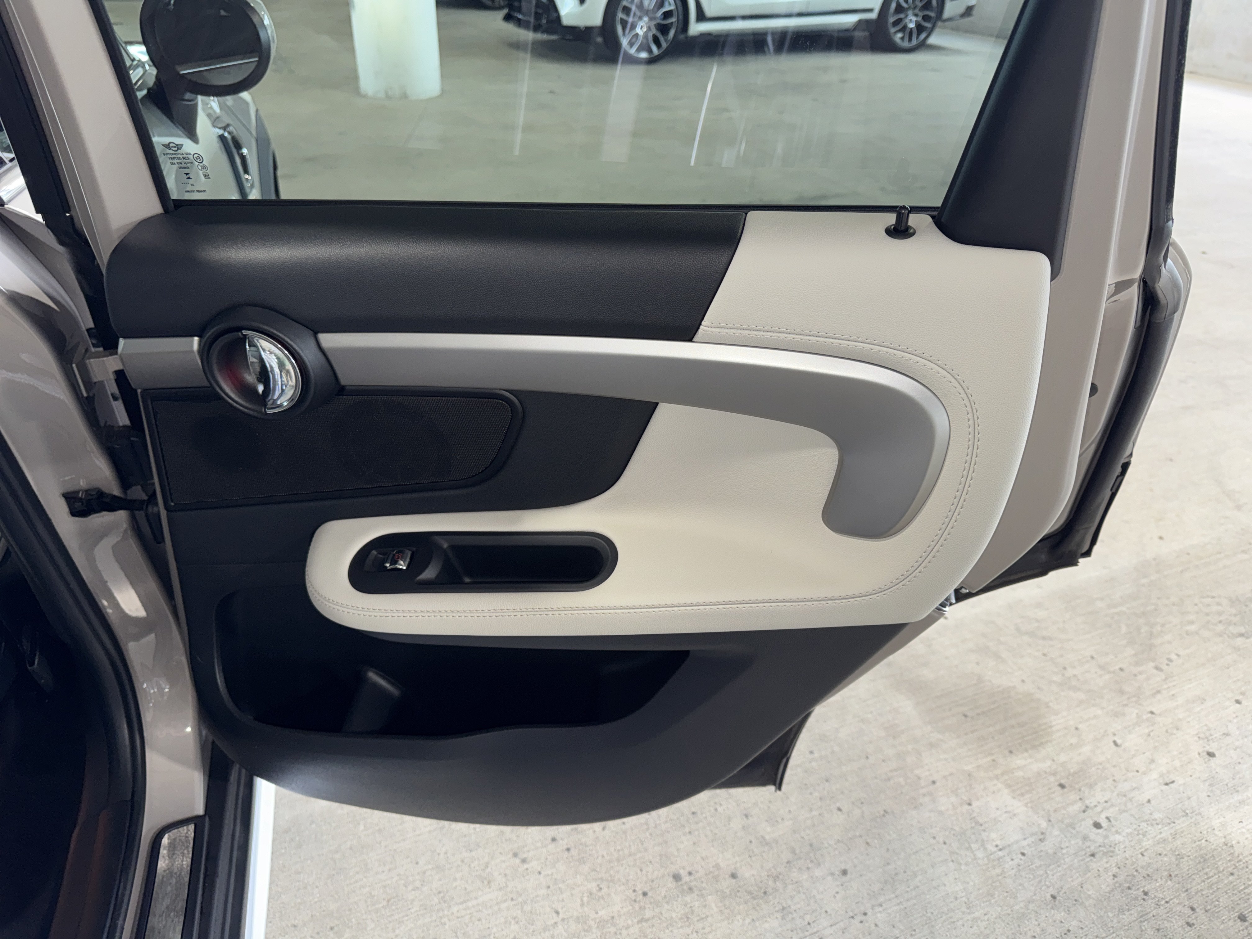 Used 2024 MINI Cooper Countryman S FWD image 11