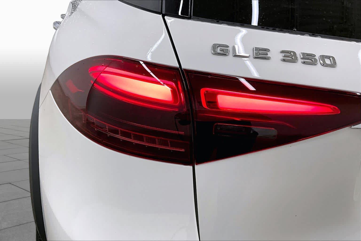 New 2026 Mercedes-Benz GLE 350 4MATIC image 14