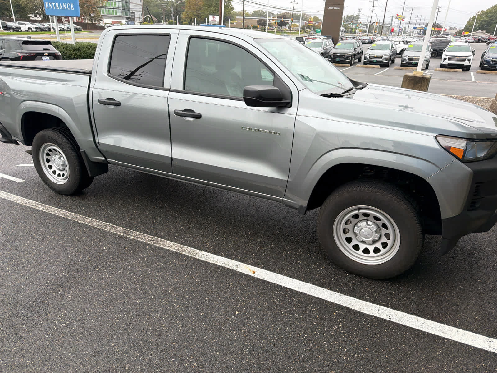 Certified 2024 Chevrolet Colorado W/T w/ WT Convenience Package II AWD/4WD image 2