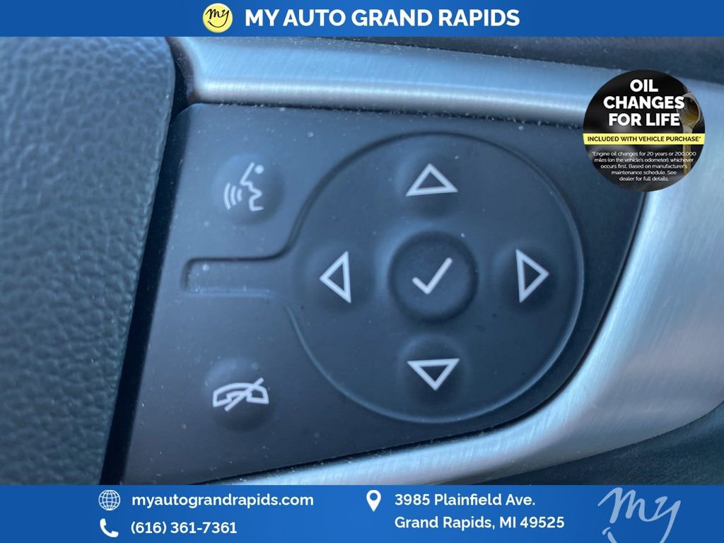 Used 2021 GMC Terrain SLE w/ Driver Convenience Package image 15