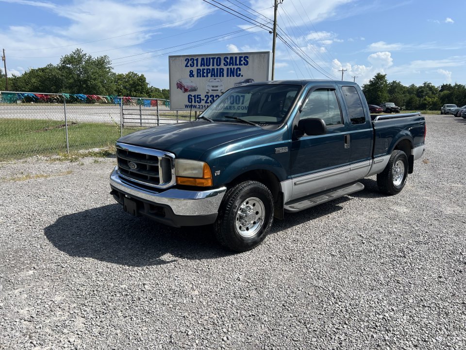 Used 1999 Ford F250 XL RWD image 1
