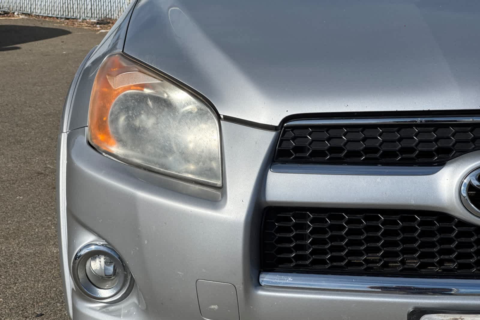 Used 2012 Toyota RAV4 Limited w/ Navigation Value Pkg AWD/4WD image 15