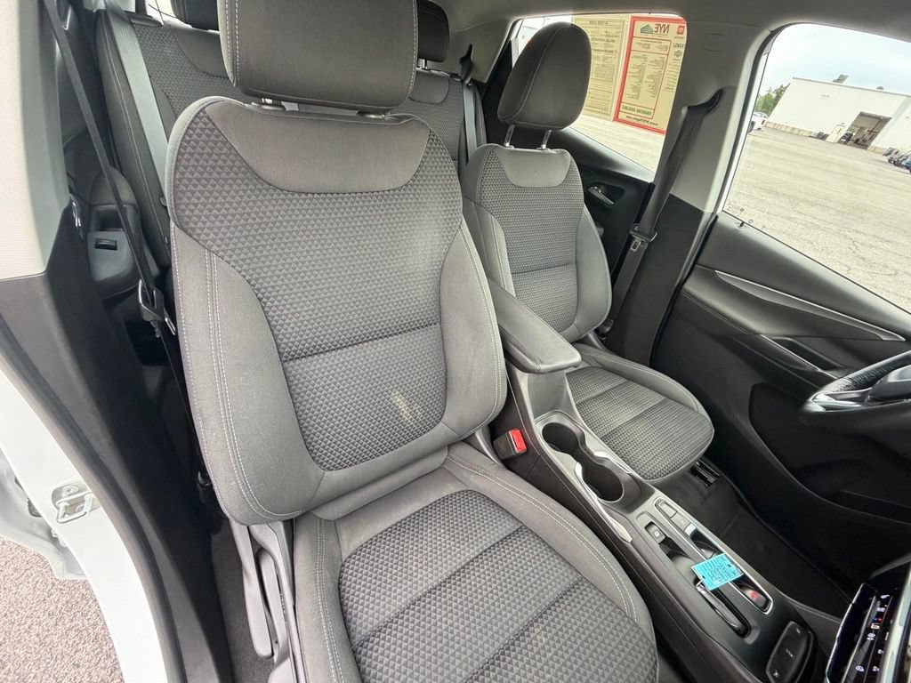 Used 2022 Chevrolet Bolt LT FWD image 36