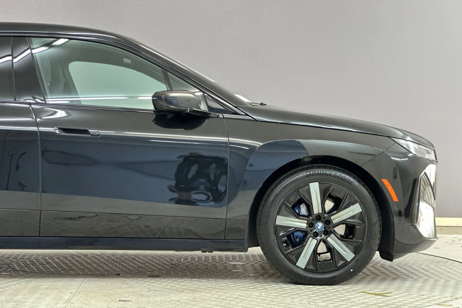 Certified 2023 BMW iX xDrive50 w/ Premium Package image 36