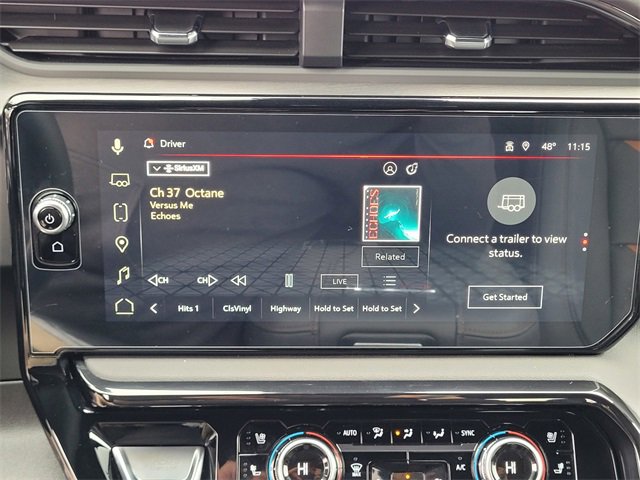 Used 2025 GMC Sierra 2500 AT4 image 24