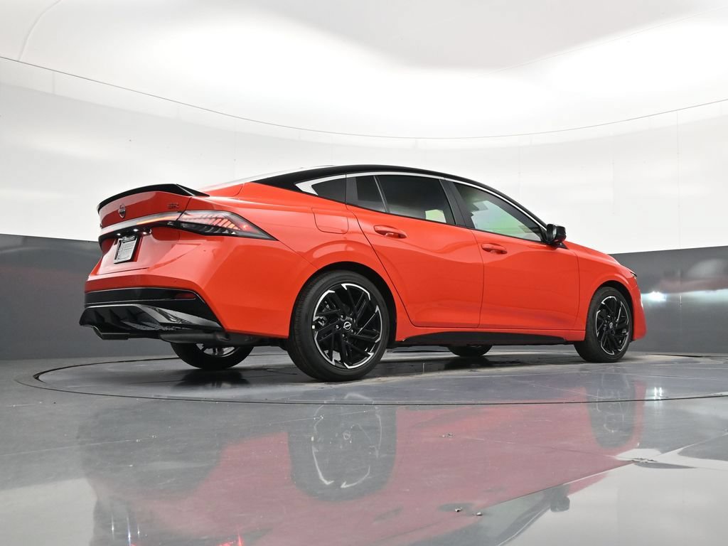 New 2026 Nissan Sentra SR w/ SR Premium Package FWD image 24