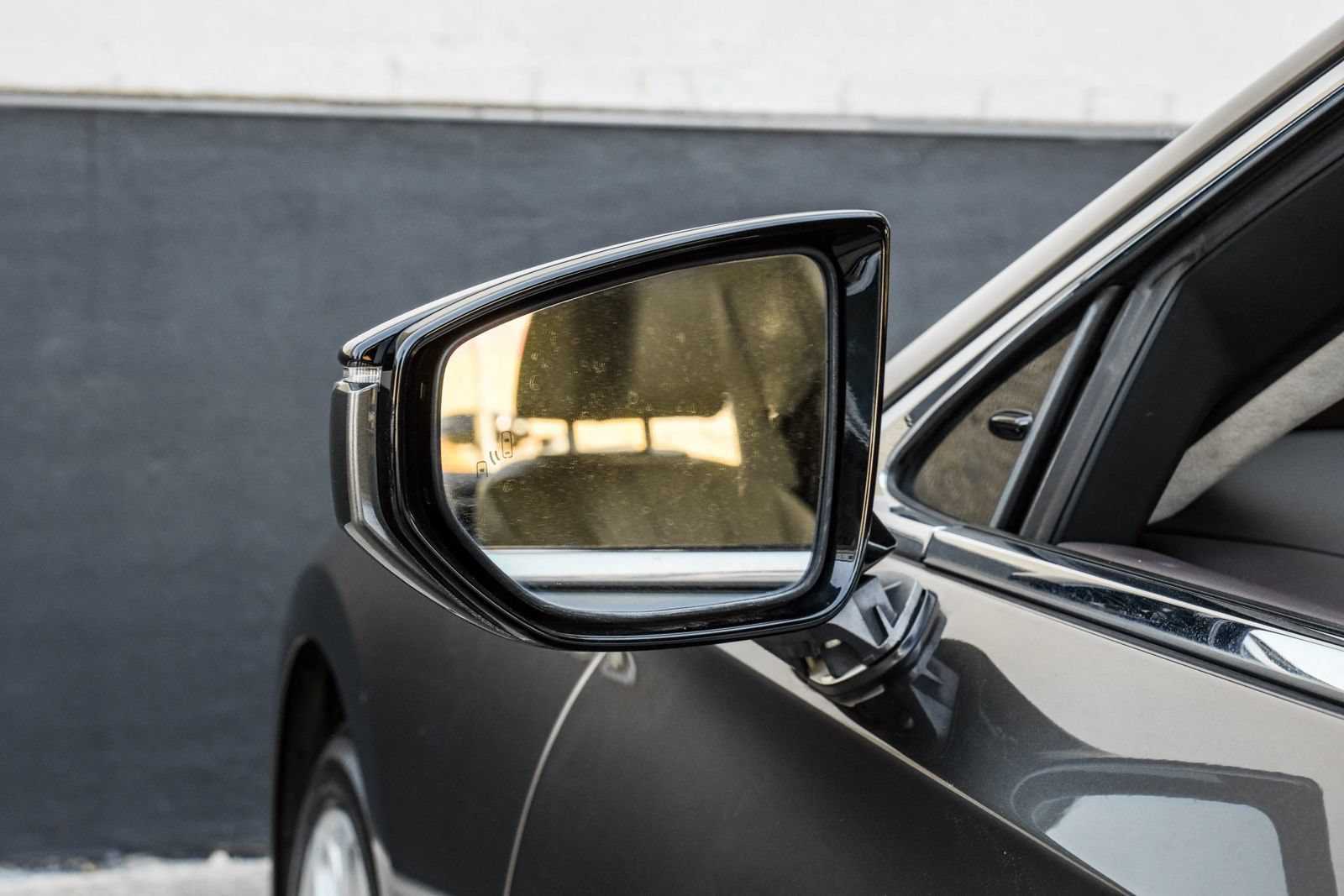 Used 2018 Lexus LS 500 AWD w/ Interior Upgrade Package image 40