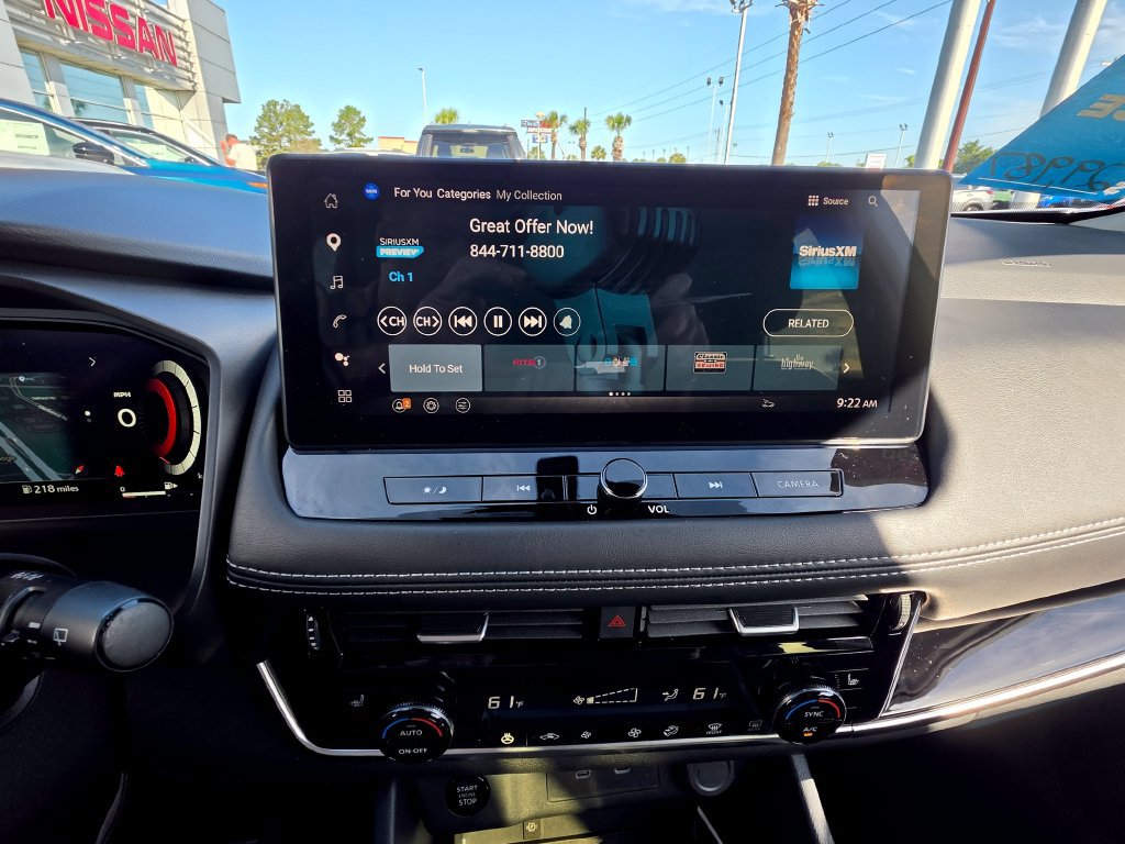 Certified 2024 Nissan Rogue SL FWD image 24