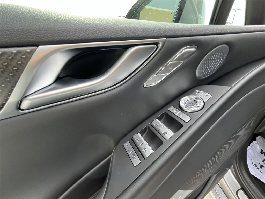 New 2025 Genesis G80 3.5T Sport Prestige image 15