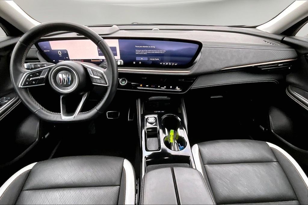Used 2024 Buick Envision Sport Touring image 7