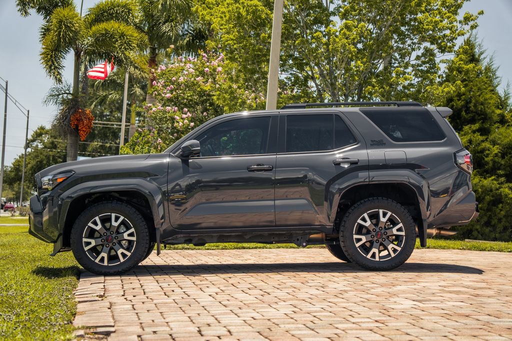 Used 2025 Toyota 4Runner TRD Sport Premium RWD image 2
