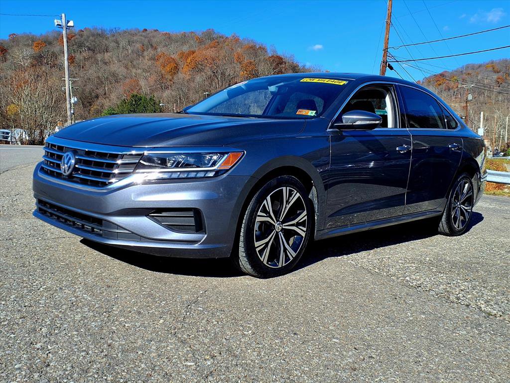 Used 2022 Volkswagen Passat 2.0T SE