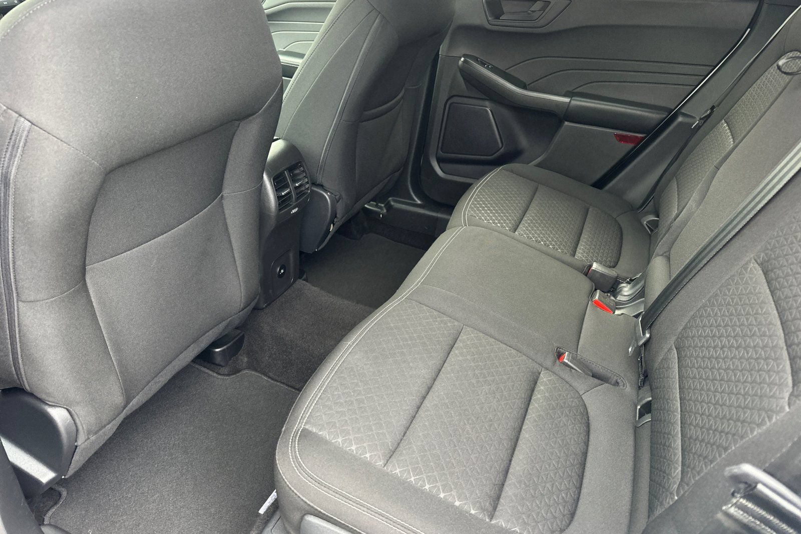 Used 2024 Ford Escape Active FWD image 12