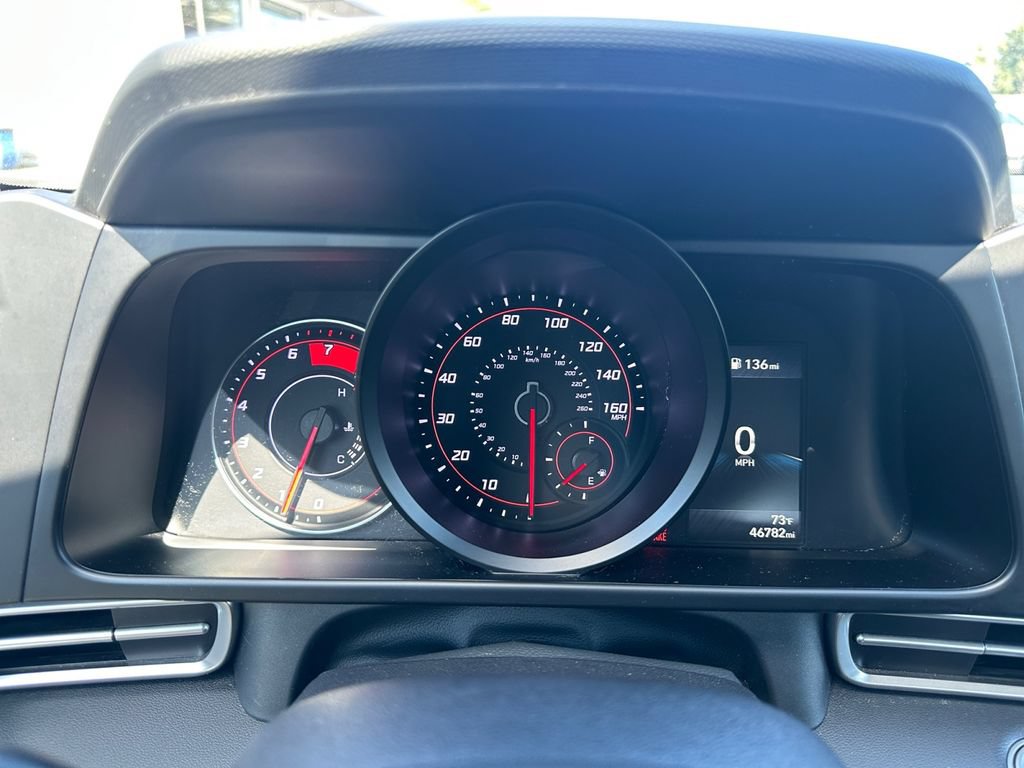 Used 2022 Hyundai Elantra SEL w/ Cargo Package FWD image 15