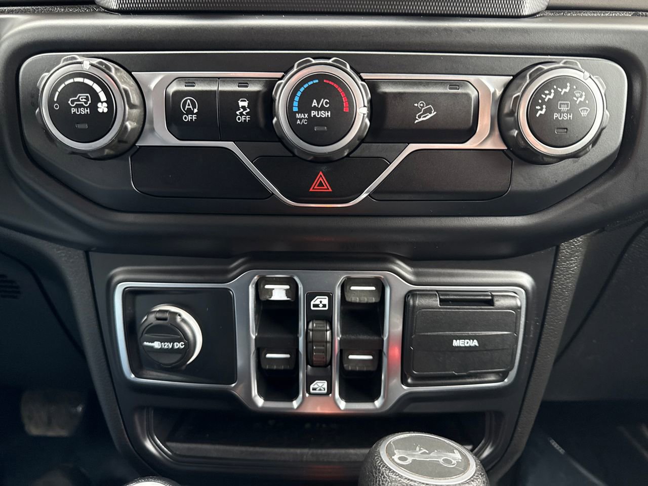 Used 2020 Jeep Wrangler Unlimited Sport S image 22