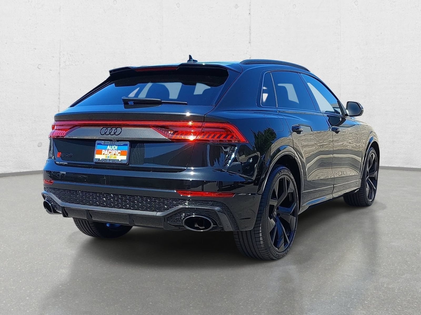 Used 2022 Audi RS Q8 AWD/4WD image 5
