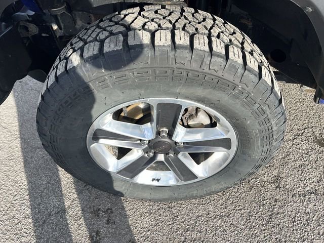 Used 2020 Jeep Wrangler Unlimited Sahara AWD/4WD image 12