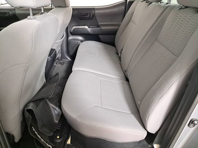 Used 2018 Toyota Tacoma SR5 image 12