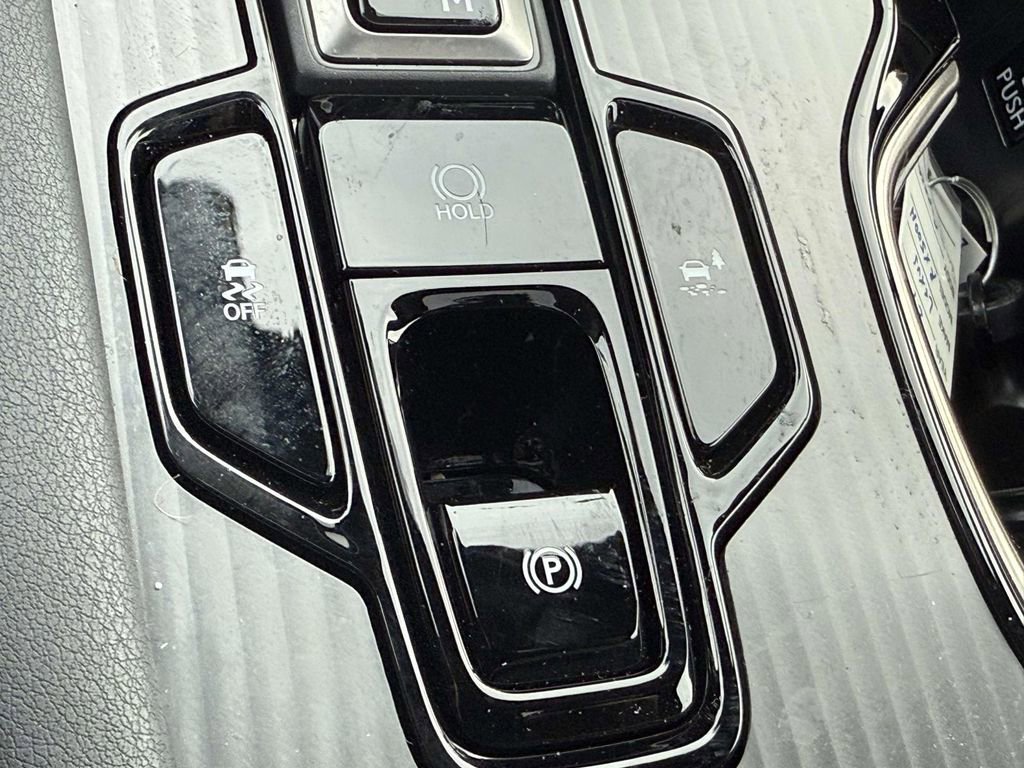 Used 2024 Lexus RX 500h F Sport image 25