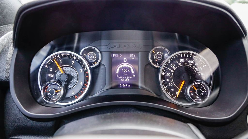 Used 2021 RAM 2500 Big Horn image 27