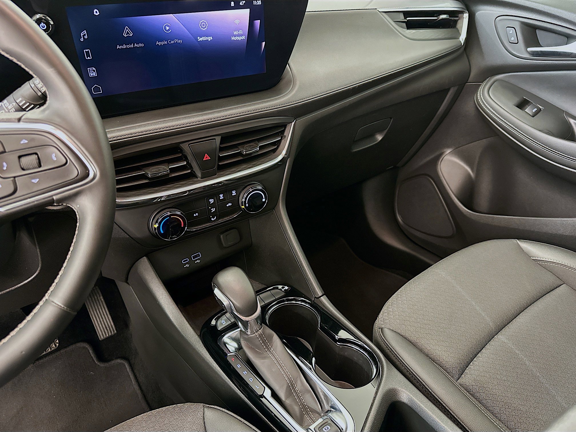 Used 2025 Buick Encore GX Preferred image 26