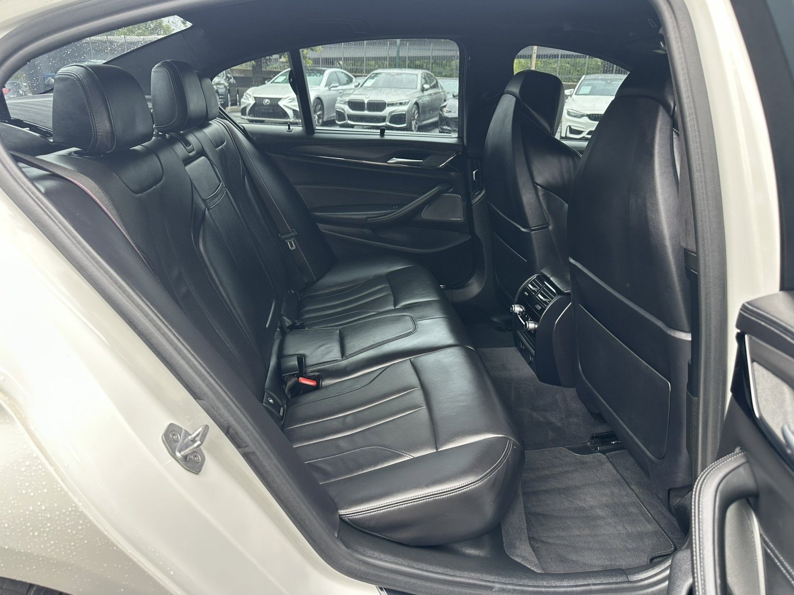 Used 2019 BMW M5 w/ Executive Package image 21