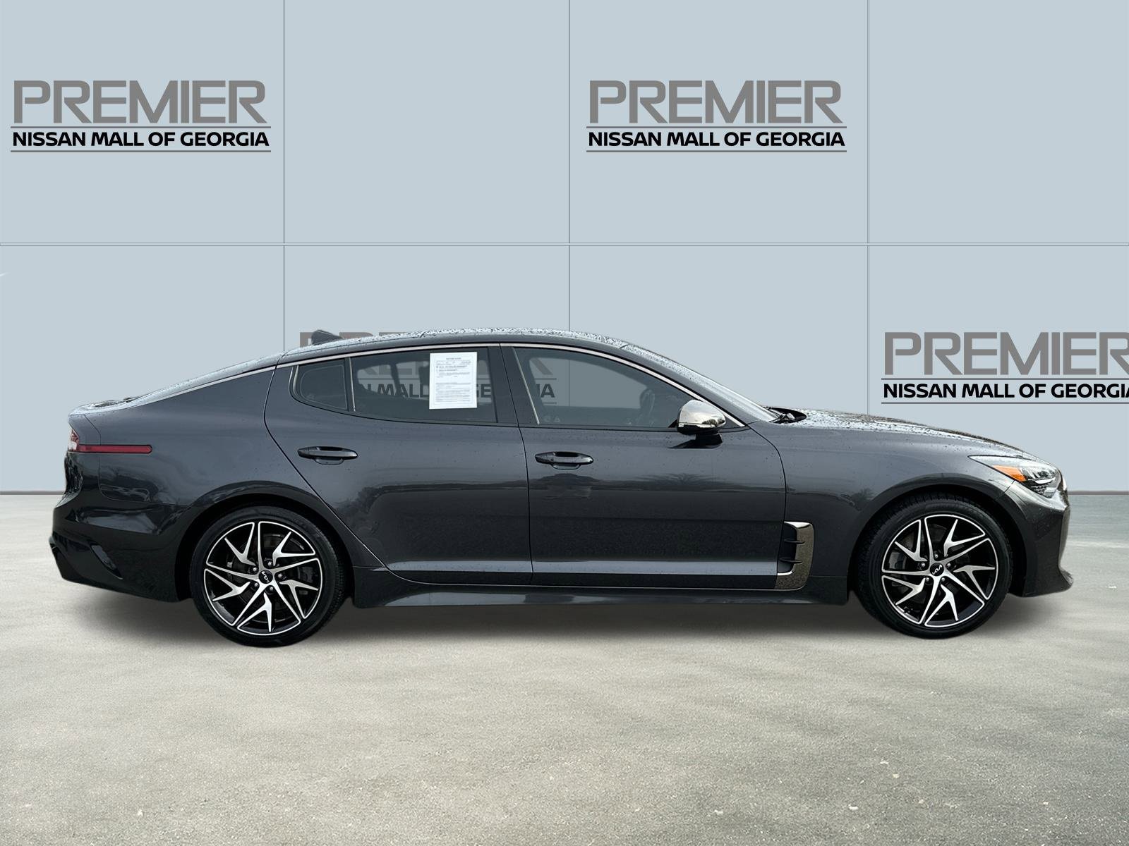 Used 2022 Kia Stinger GT-Line w/ Sun & Sound Package image 4