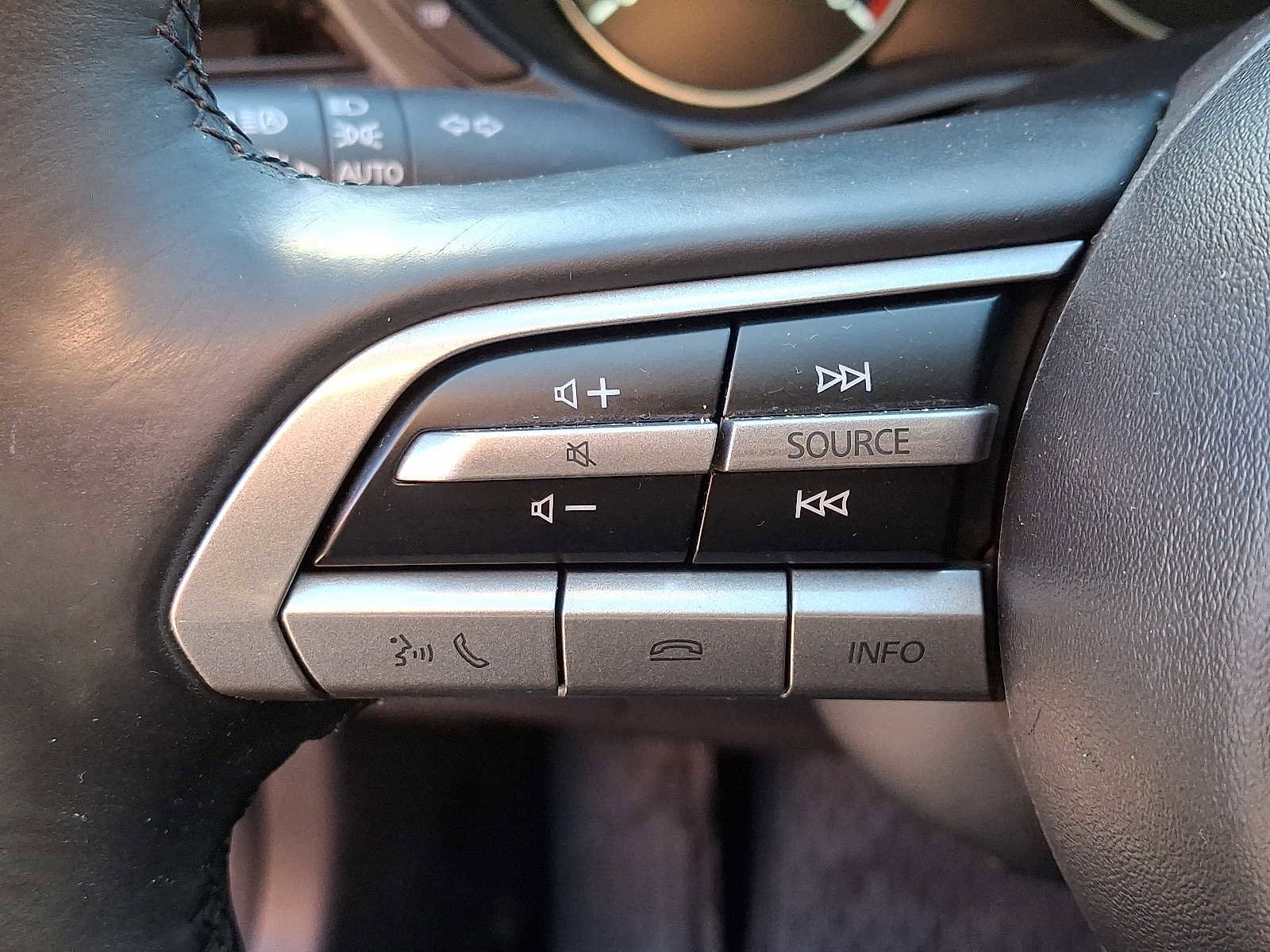 Used 2023 MAZDA CX-30 AWD 2.5 S w/ Select Package image 21