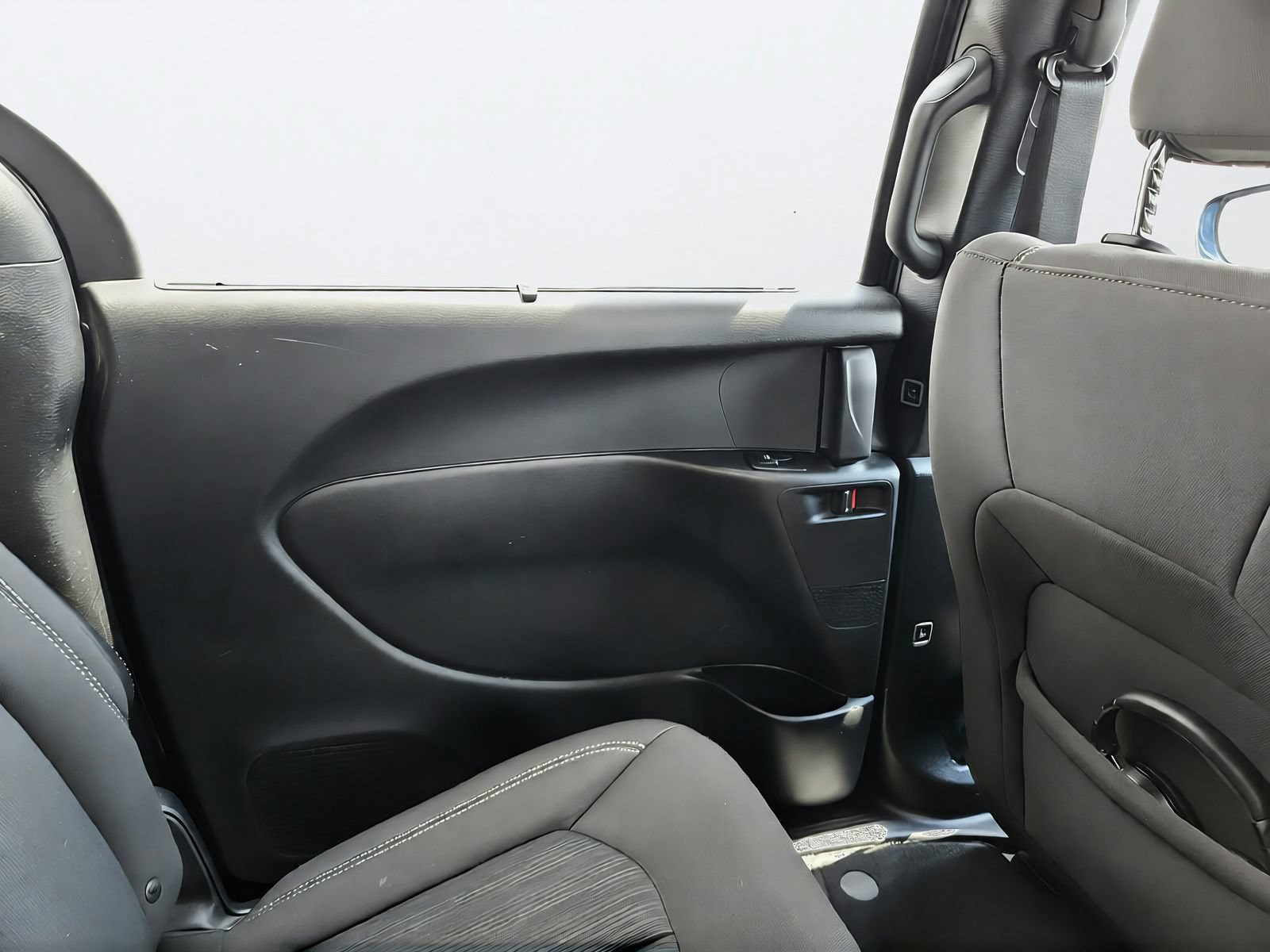 Used 2018 Chrysler Pacifica Touring Plus FWD image 25