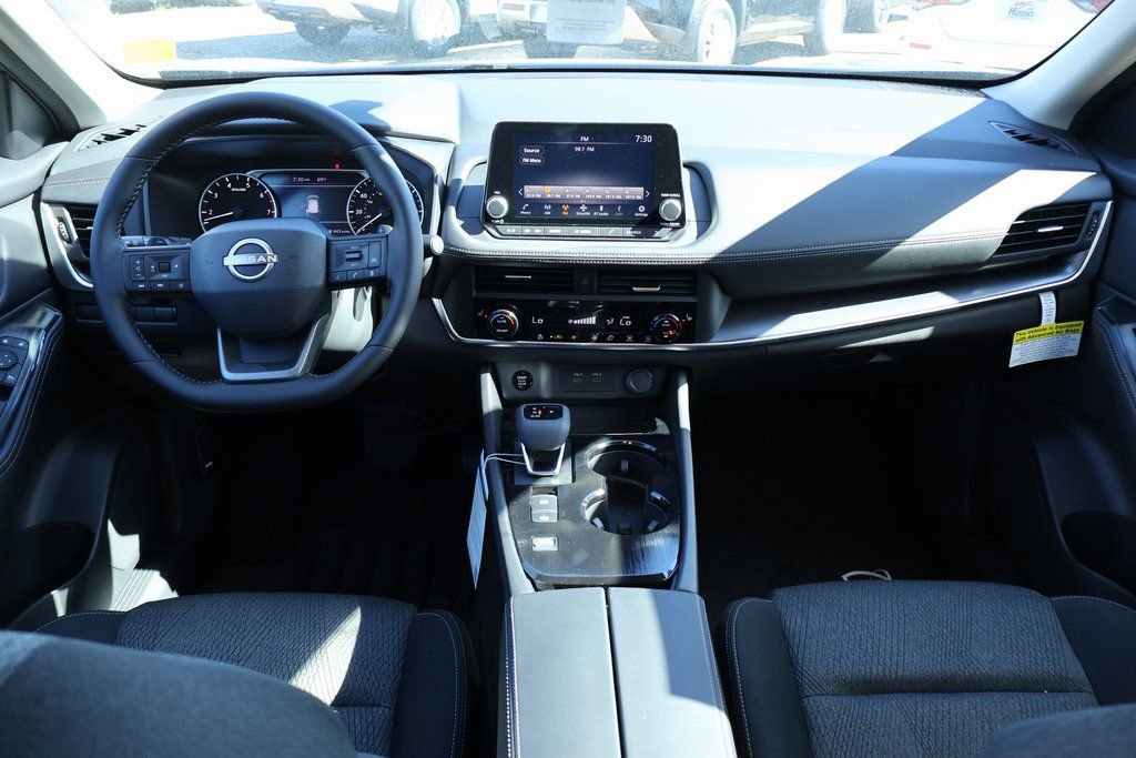 New 2026 Nissan Rogue SV image 6