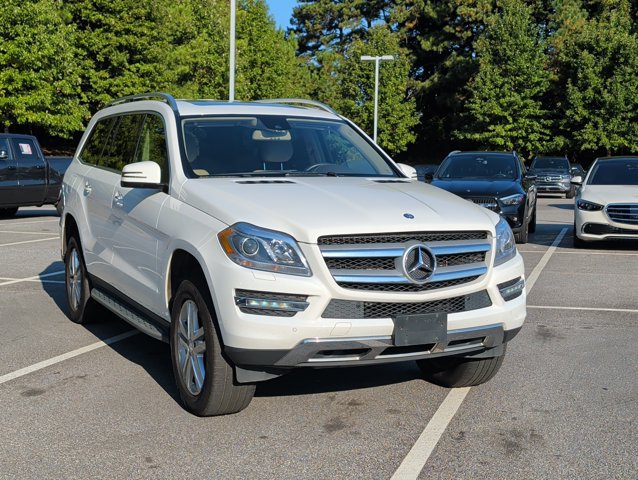 Used 2015 Mercedes-Benz GL 320 BlueTEC 4MATIC image 3