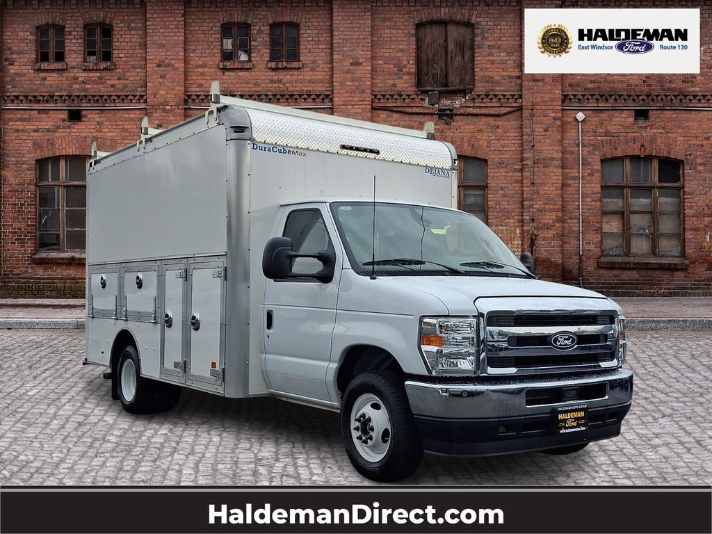 Used 2026 Ford E-350 and Econoline 350 Super Duty w/ Power Equipment Group