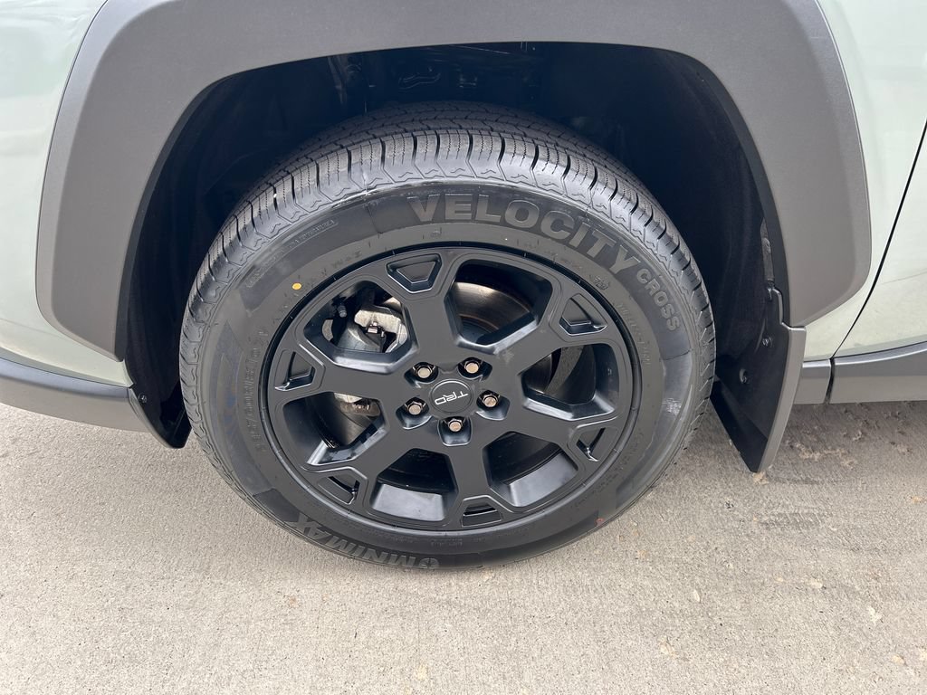 Certified 2021 Toyota RAV4 TRD Off-Road w/ TRD Off-Road Weather Package AWD/4WD image 16