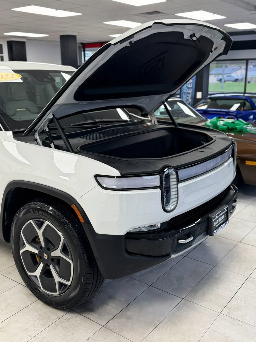 Used 2022 Rivian R1T Adventure AWD/4WD image 8