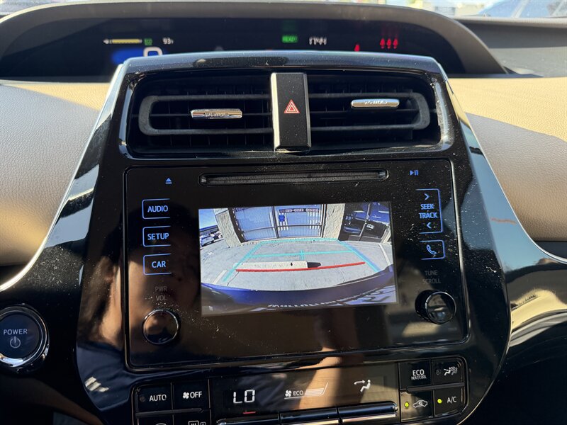 Used 2017 Toyota Prius One FWD image 14