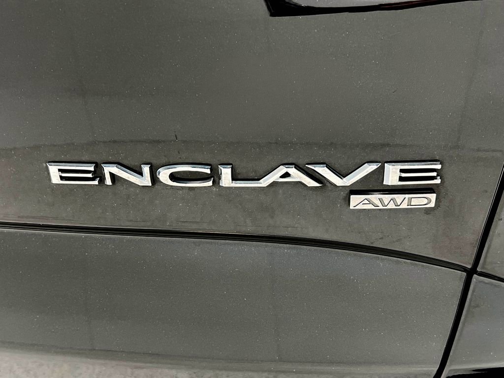 Used 2018 Buick Enclave Essence image 39