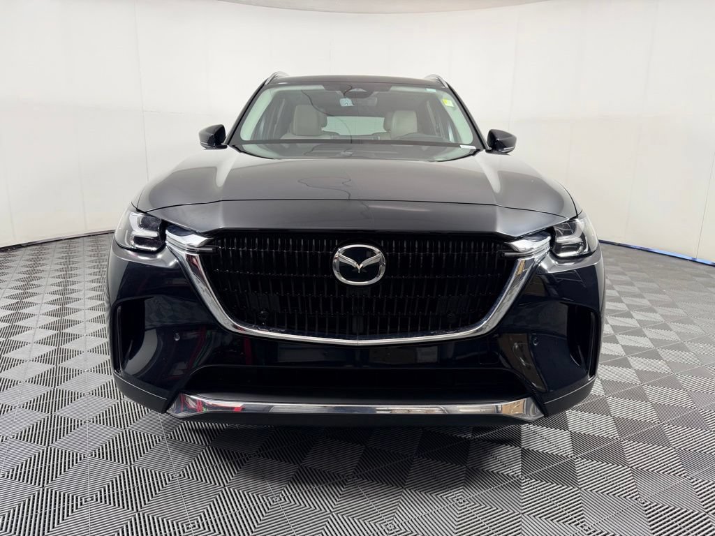 Used 2024 MAZDA CX-90 Plug-In Hybrid w/ Premium Pkg AWD/4WD image 4