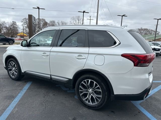 Used 2018 Mitsubishi Outlander SEL image 19