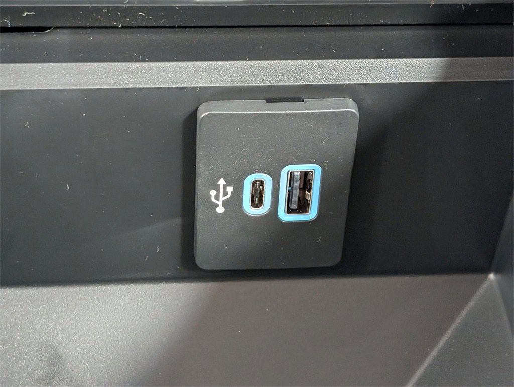 New 2026 Ford F250 Lariat image 24