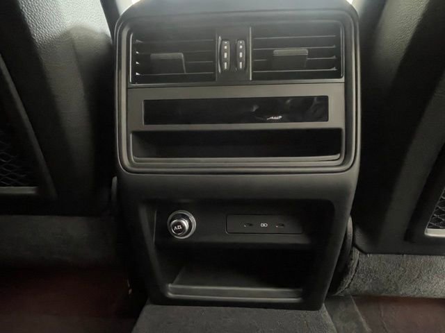 Used 2025 Porsche Cayenne GTS image 21