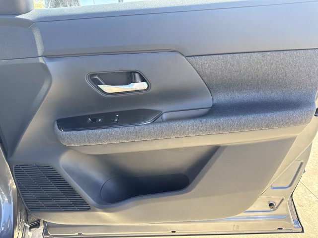 New 2027 Nissan Kicks SV AWD/4WD image 15