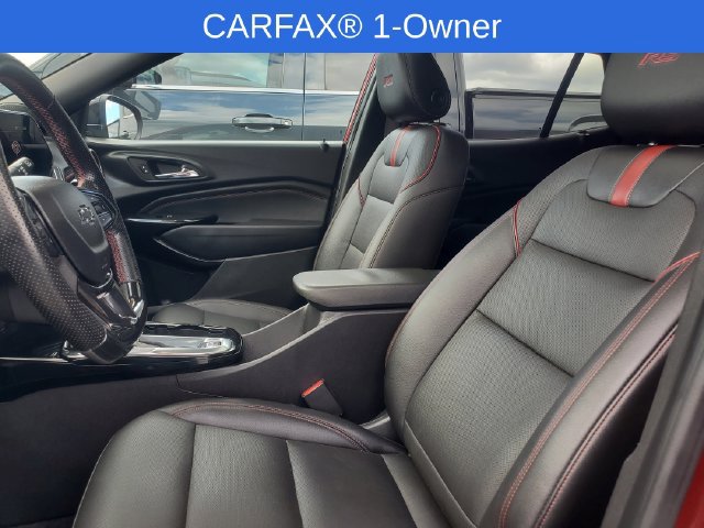 Certified 2024 Chevrolet Trax RS w/ Sunroof Package FWD image 9