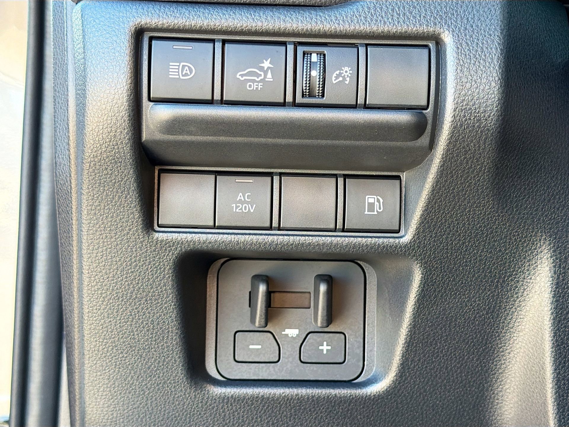 Used 2024 Toyota Land Cruiser 1958 image 34