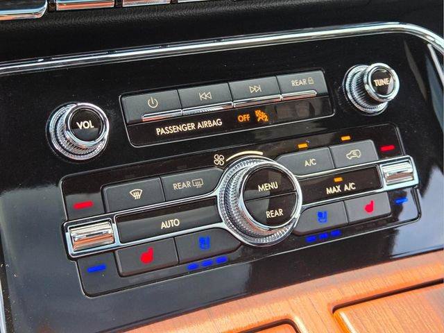 Used 2022 Lincoln Navigator Reserve RWD image 28